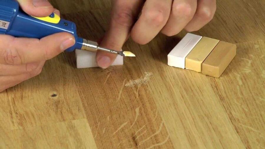 restauration à la cire
