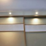 Schiebegarderobe mit Beleuchtung Fototypen