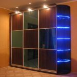 Schiebegarderobe mit Beleuchtungsarten von Ideen