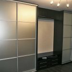 Kleiderschrank mit TV-Dekorideen