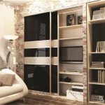 Kleiderschrank mit TV-Dekorideen