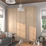 leichter Kleiderschrank