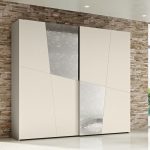 Kleiderschrank-Fach Trapez