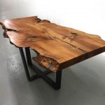 table avec coupe à la scie