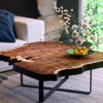 table avec scie pour le hall