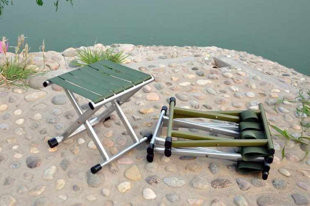chaise de pêche en métal