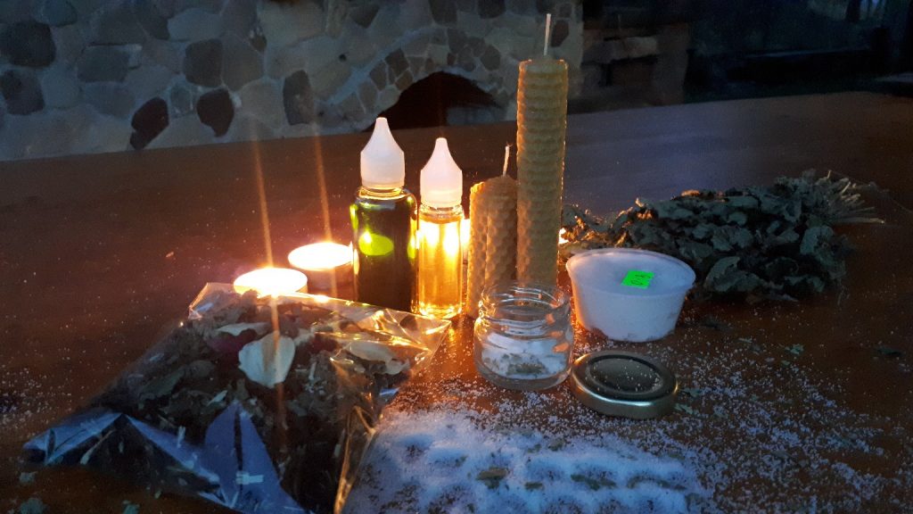 svecha_ sol_ svyataya voda