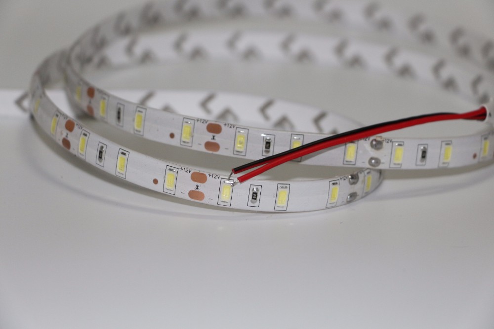 Ruban adhésif simple face avec diodes
