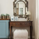 Coiffeuse avec des idées de décoration miroir