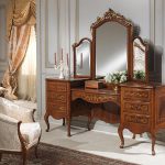 Coiffeuse avec des idées de conception de miroir