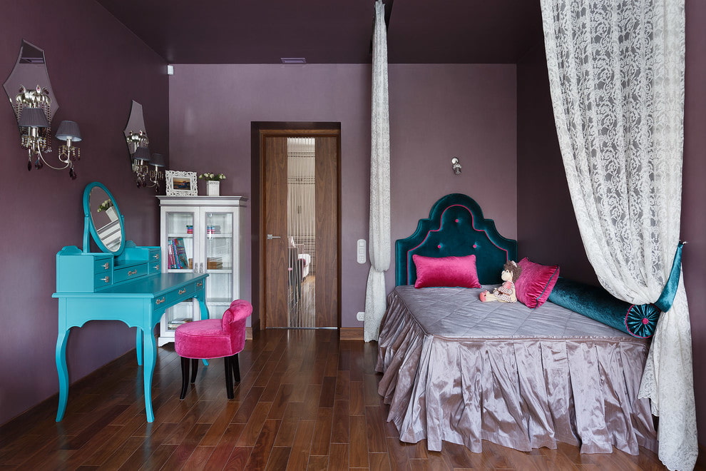coiffeuse avec miroir design photo