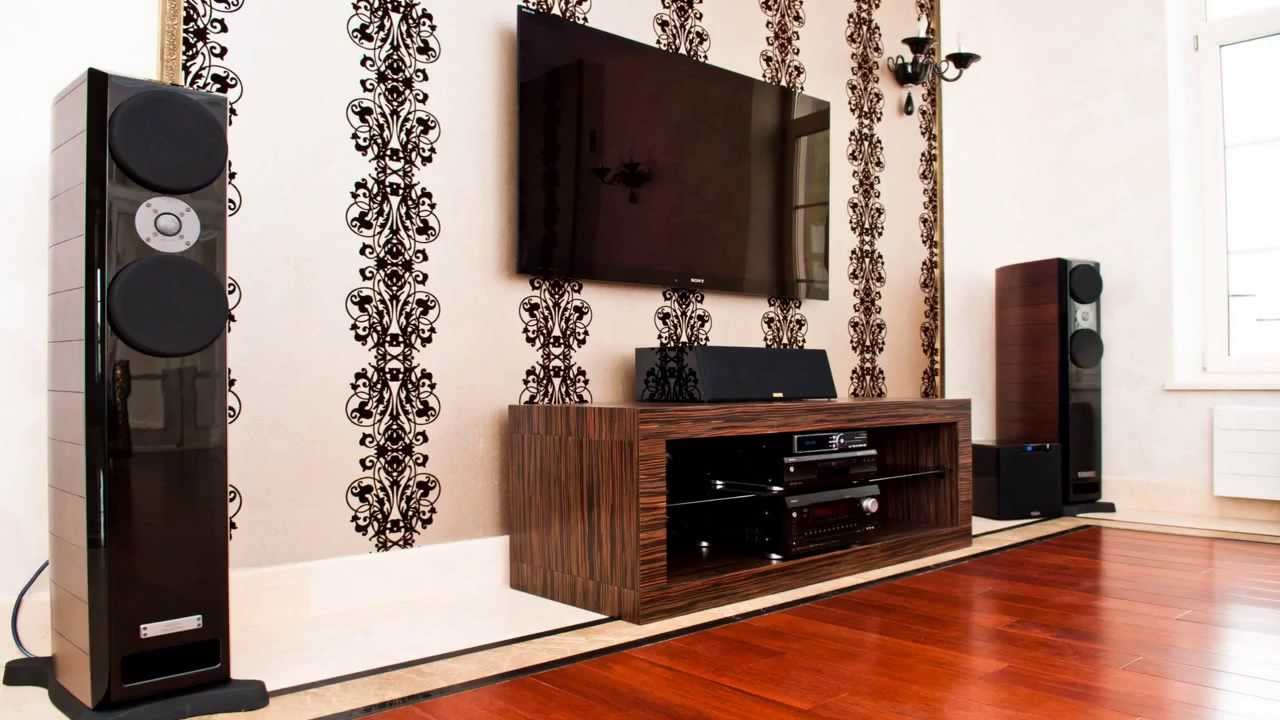 armoire avec étagères