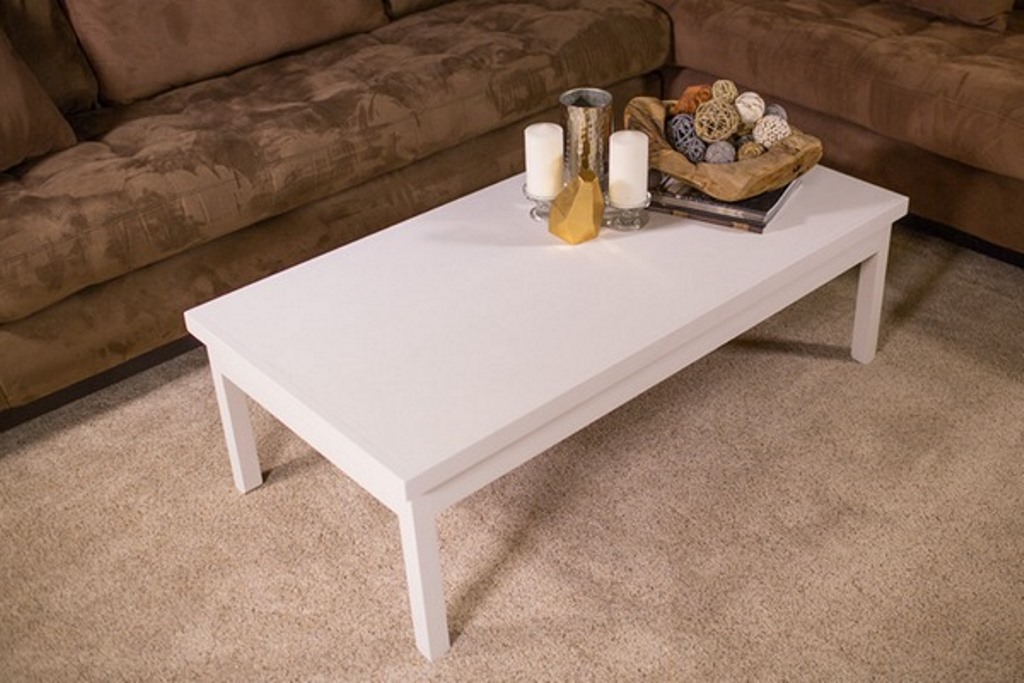 table basse en aggloméré