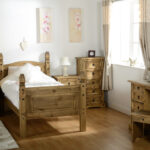 photo de décoration de meubles en bois