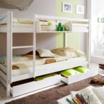 stapelbed met onderste lades