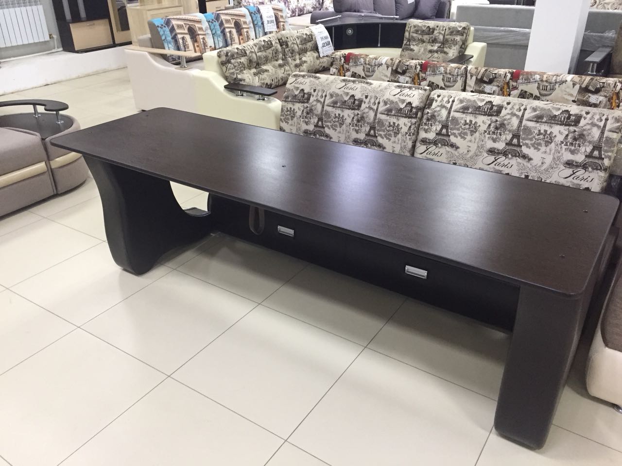 kelebihan meja sofa
