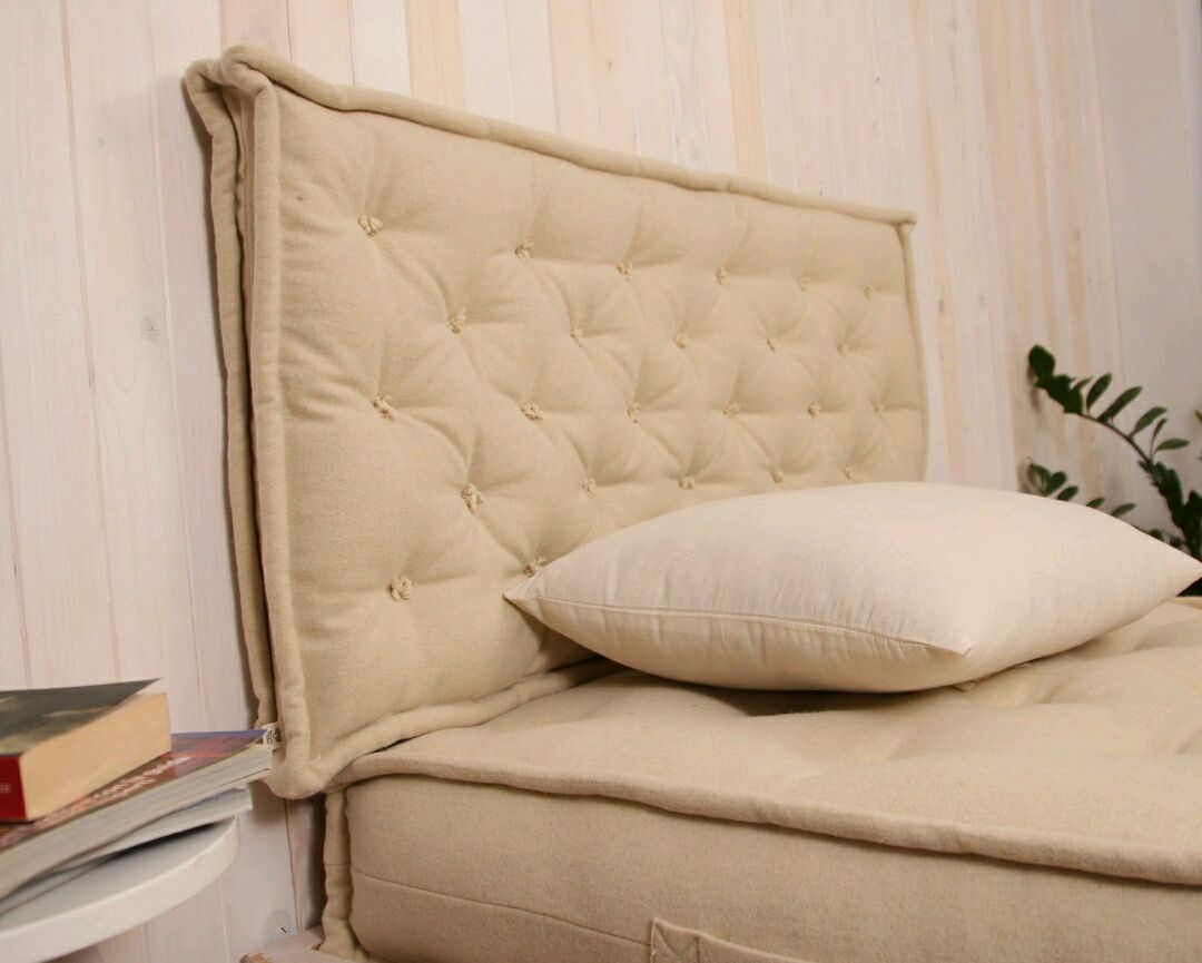 tête de lit oreiller