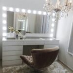 table de maquillage grande