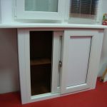 unter der Fensterbank