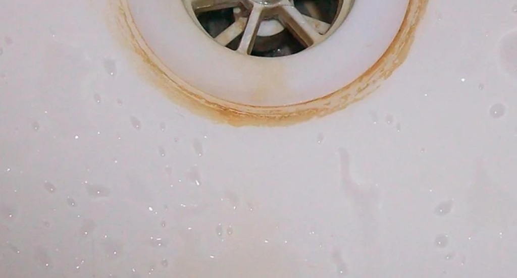 limescale di bilik mandi