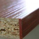 bord de dessus de table