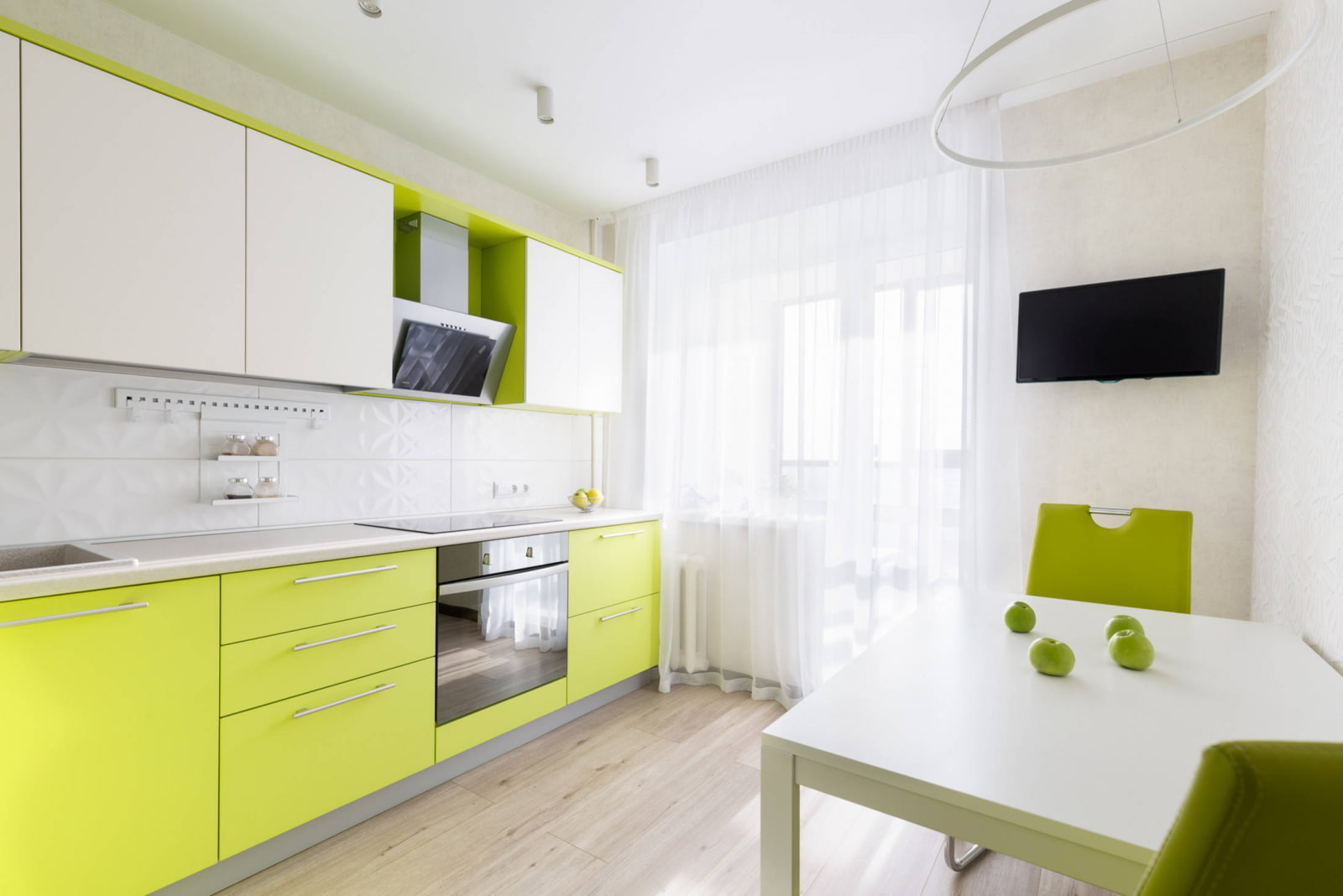 linear kitchen set