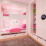 mobili per interni di una camera per bambini piccoli