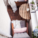 table sur le balcon reiki