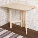 table sur le balcon en aggloméré