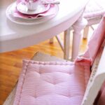 coussin de chaise rose clair
