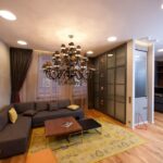 disposition des meubles dans un appartement d'une pièce options de photo
