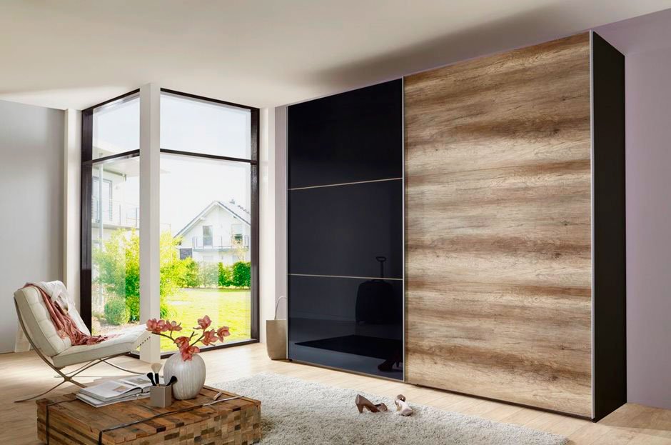 Schrank-Schiebe-Kleiderschrank
