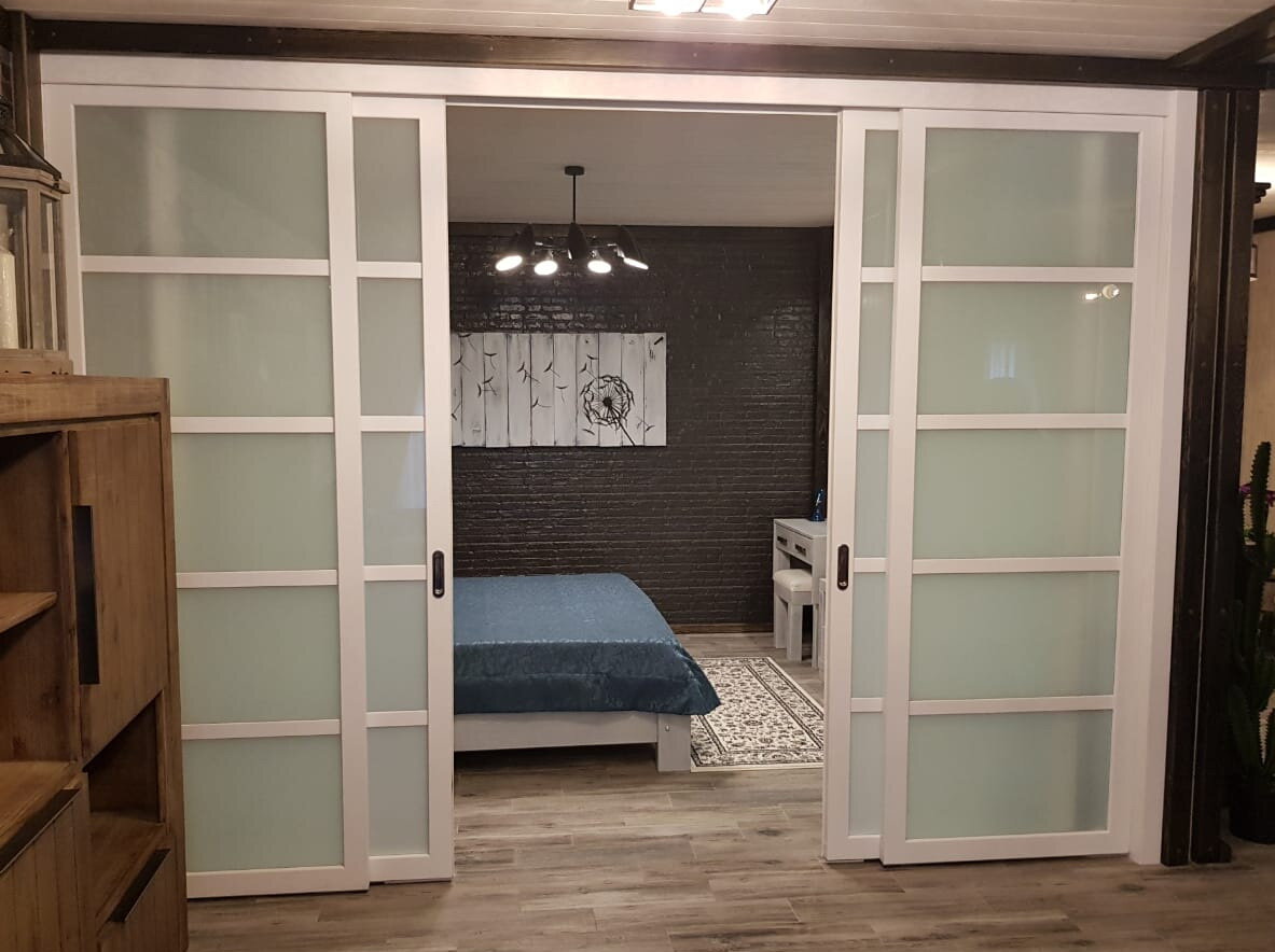 armoire de séparation avec porte
