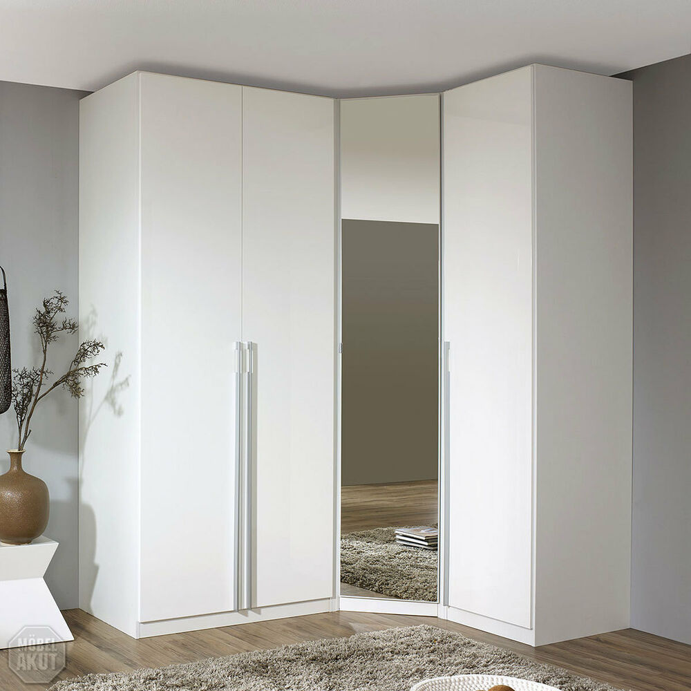 types d'armoire d'angle