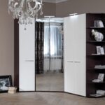 armoire d'angle blanc avec marron