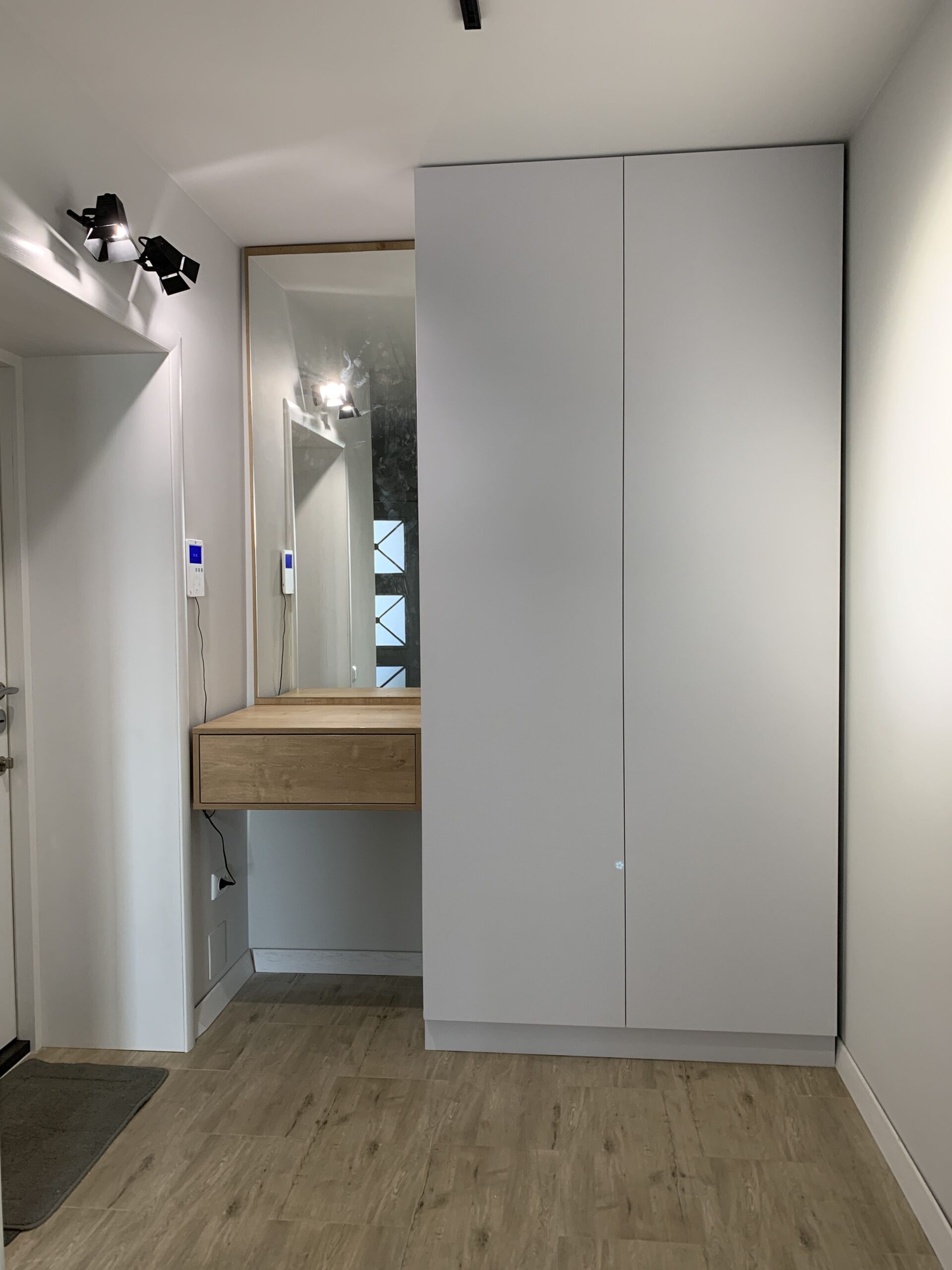 installation miroir pratique
