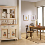 credenza della cucina con un'immagine