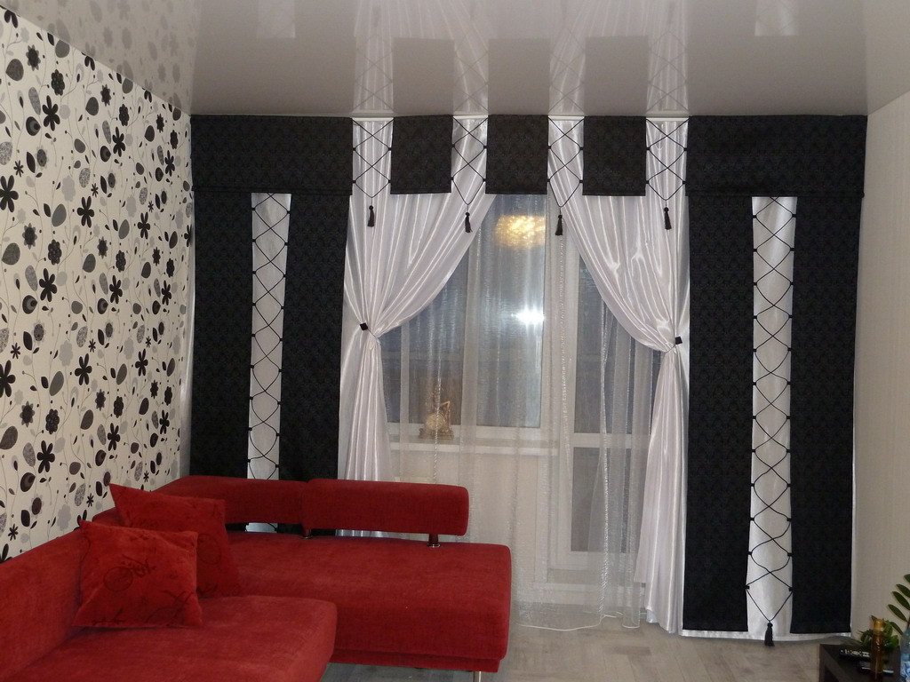 rideaux noirs et blancs