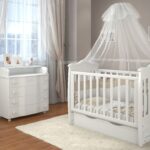 babybedje wit met baldakijn