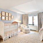 babybed met foto's