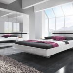 eleganti mobili bianchi in camera da letto