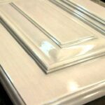 barnizado de frentes de muebles
