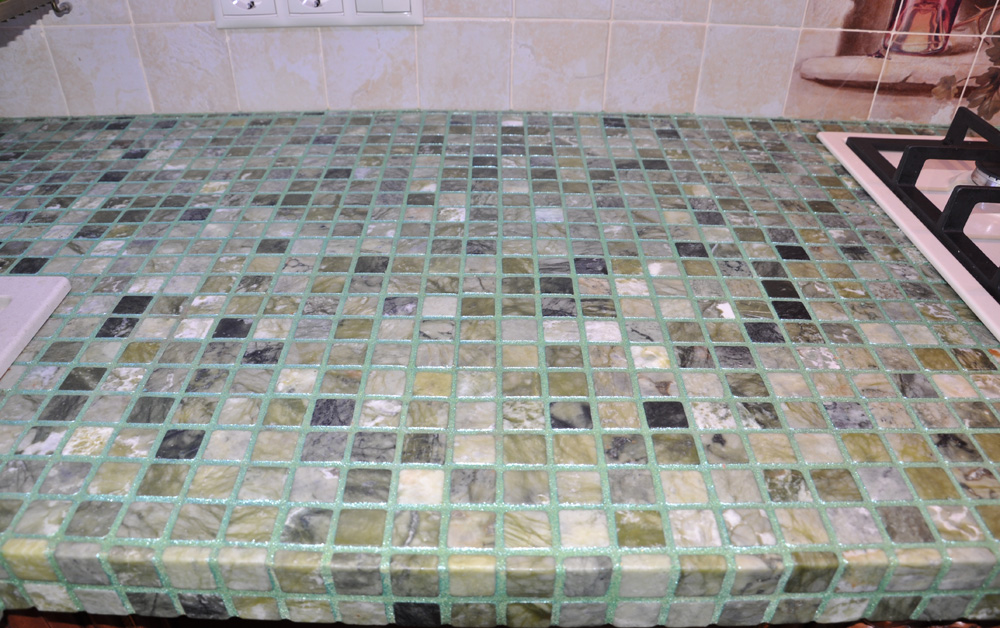 mosaïque sur le comptoir