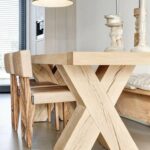 table en planche rabotée