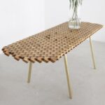 table en cubes de bois