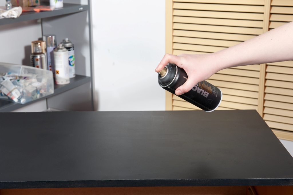 peinture mate pour meuble