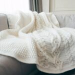 couvre-lit couleur blanc