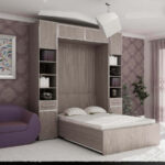 étagère haute dans la chambre