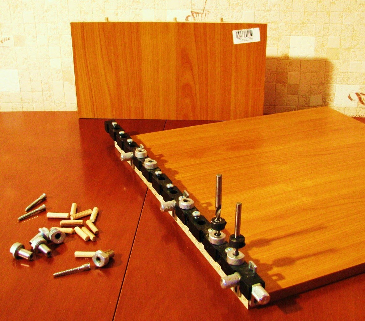 Furniture conductor