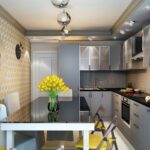 cozinha com flores amarelas